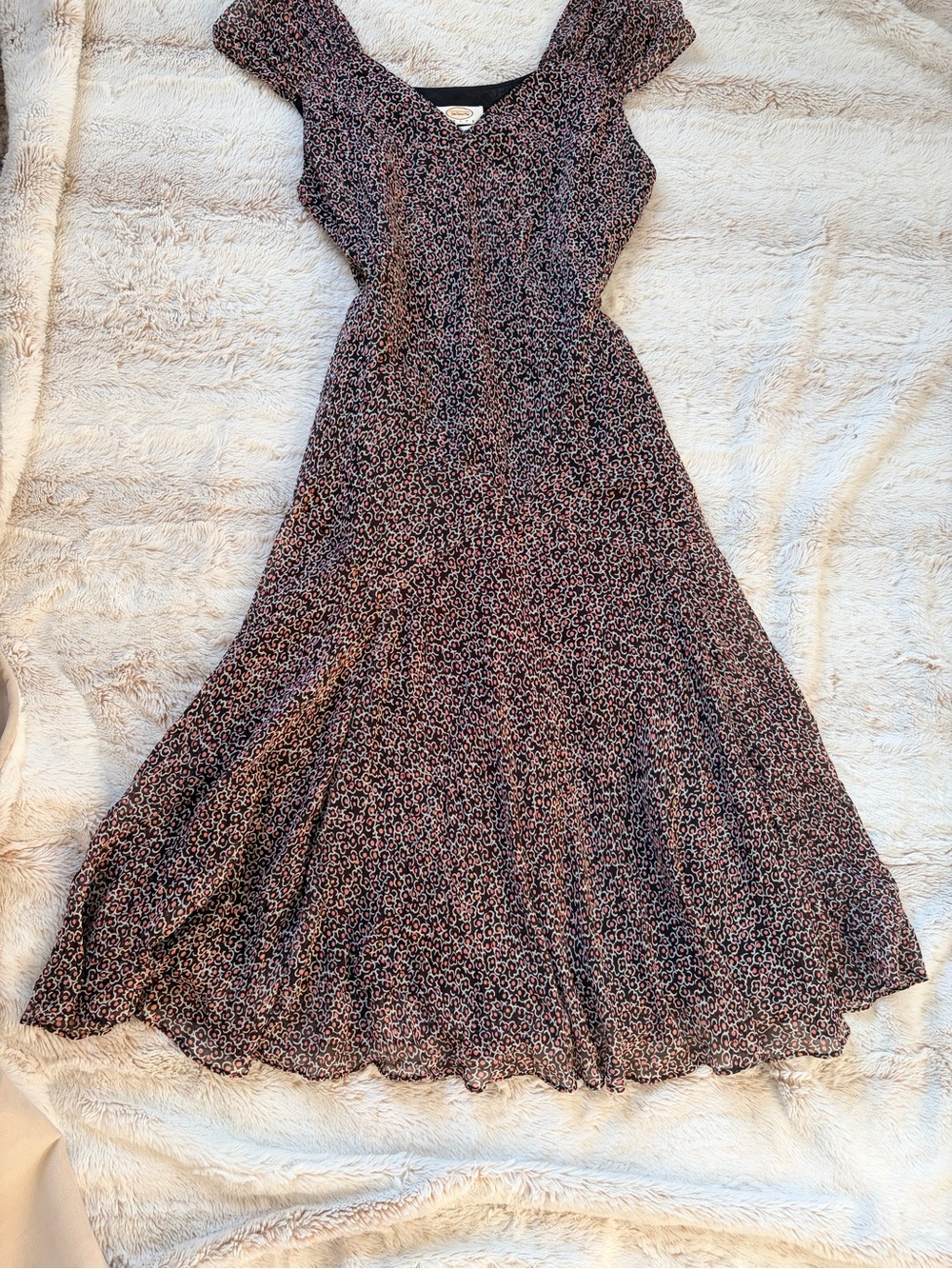Vintage Black and Pink Floral Midi Dress - Picture 6 of 15